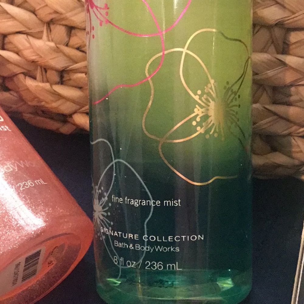 NWT Vintage RARE “ Beautiful Day “ Perfume & Body Fine Spay Bundle - Picture 3 of 10